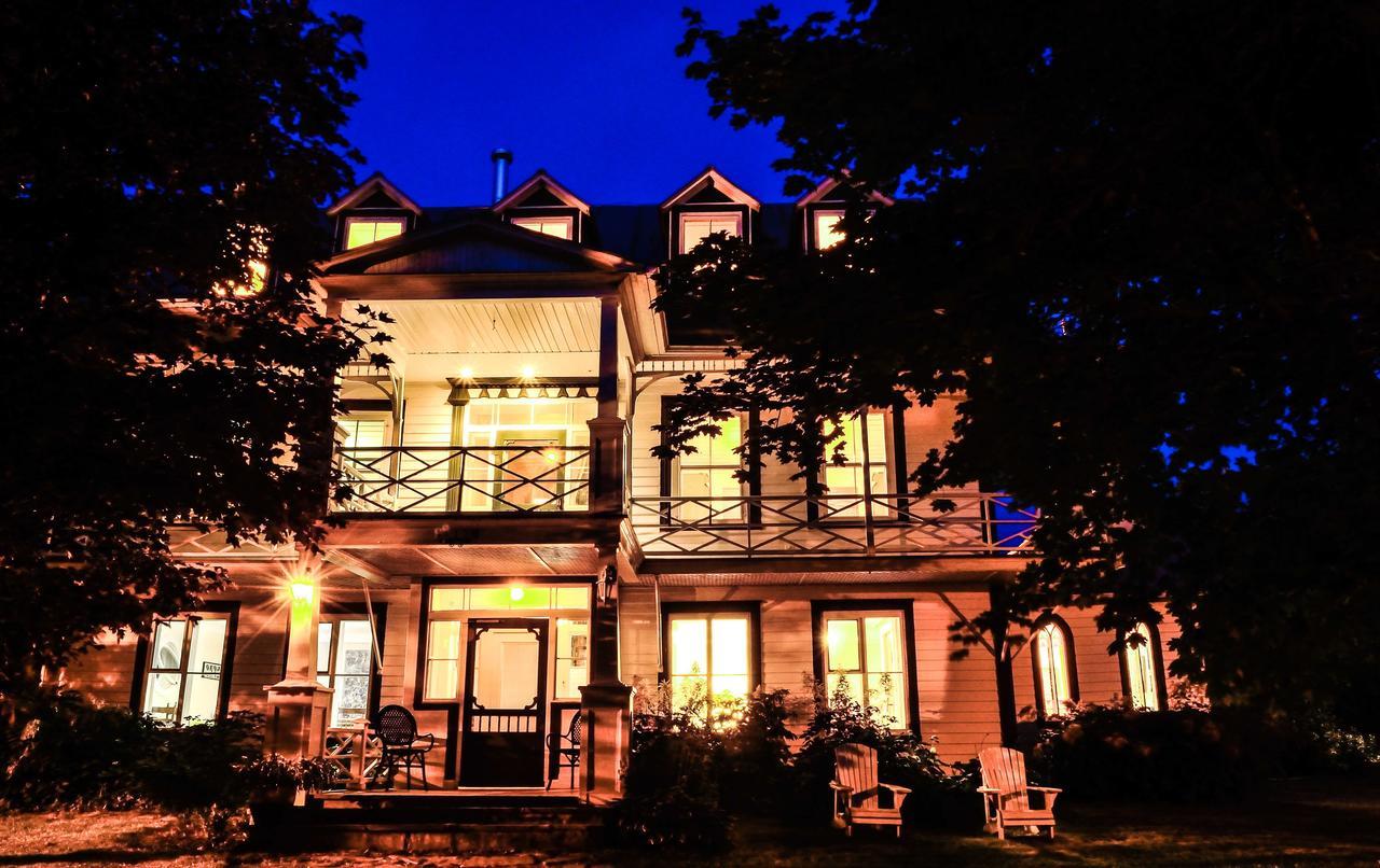 Auberge Le 112 Saint Andre De Kamouraska Ngoại thất bức ảnh